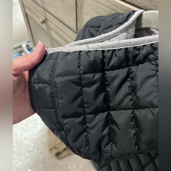 Two 2T boys fall jackets. - Picture 4 of 8